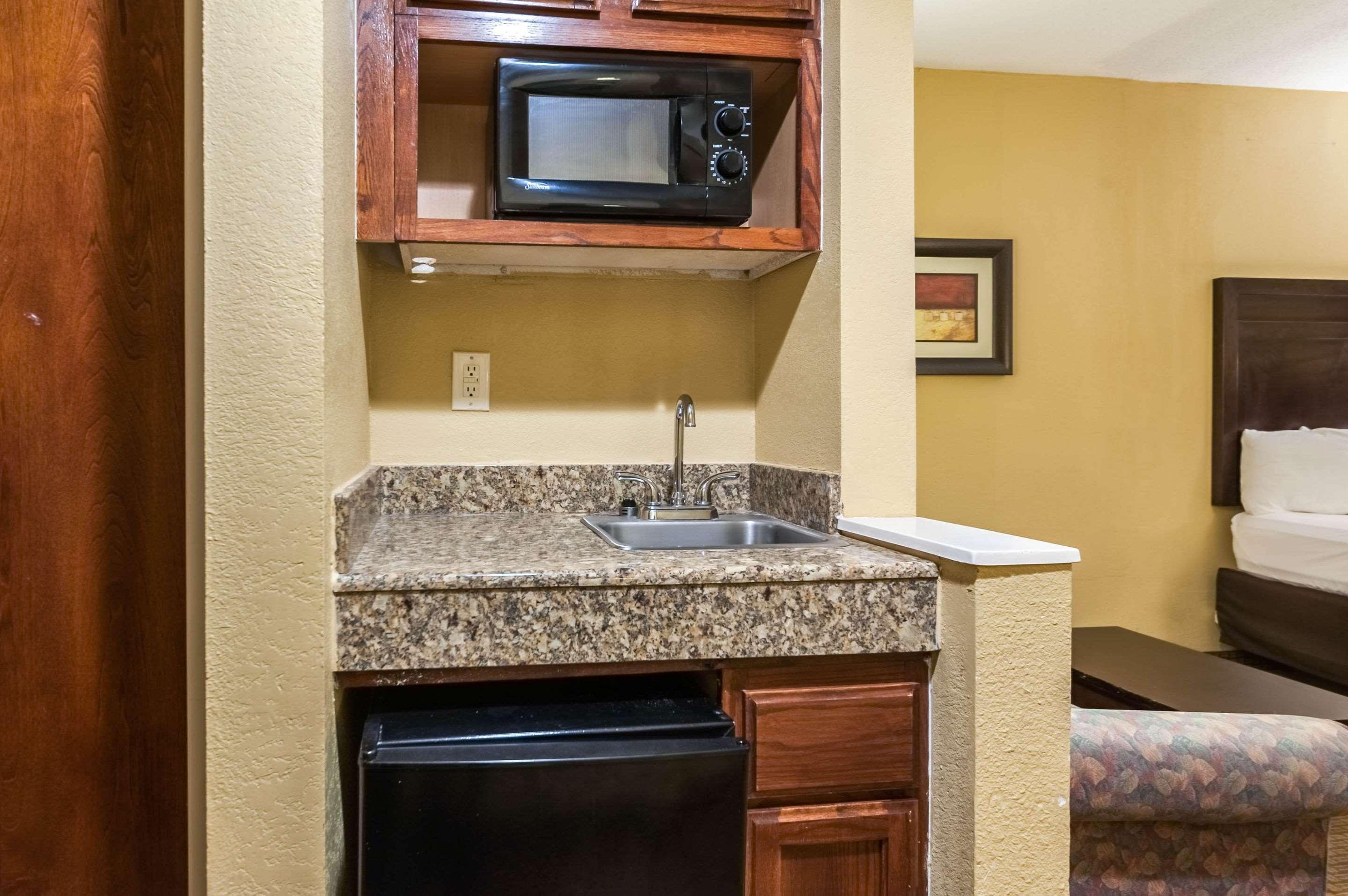 Quality Inn & Suites Lafayette Kültér fotó
