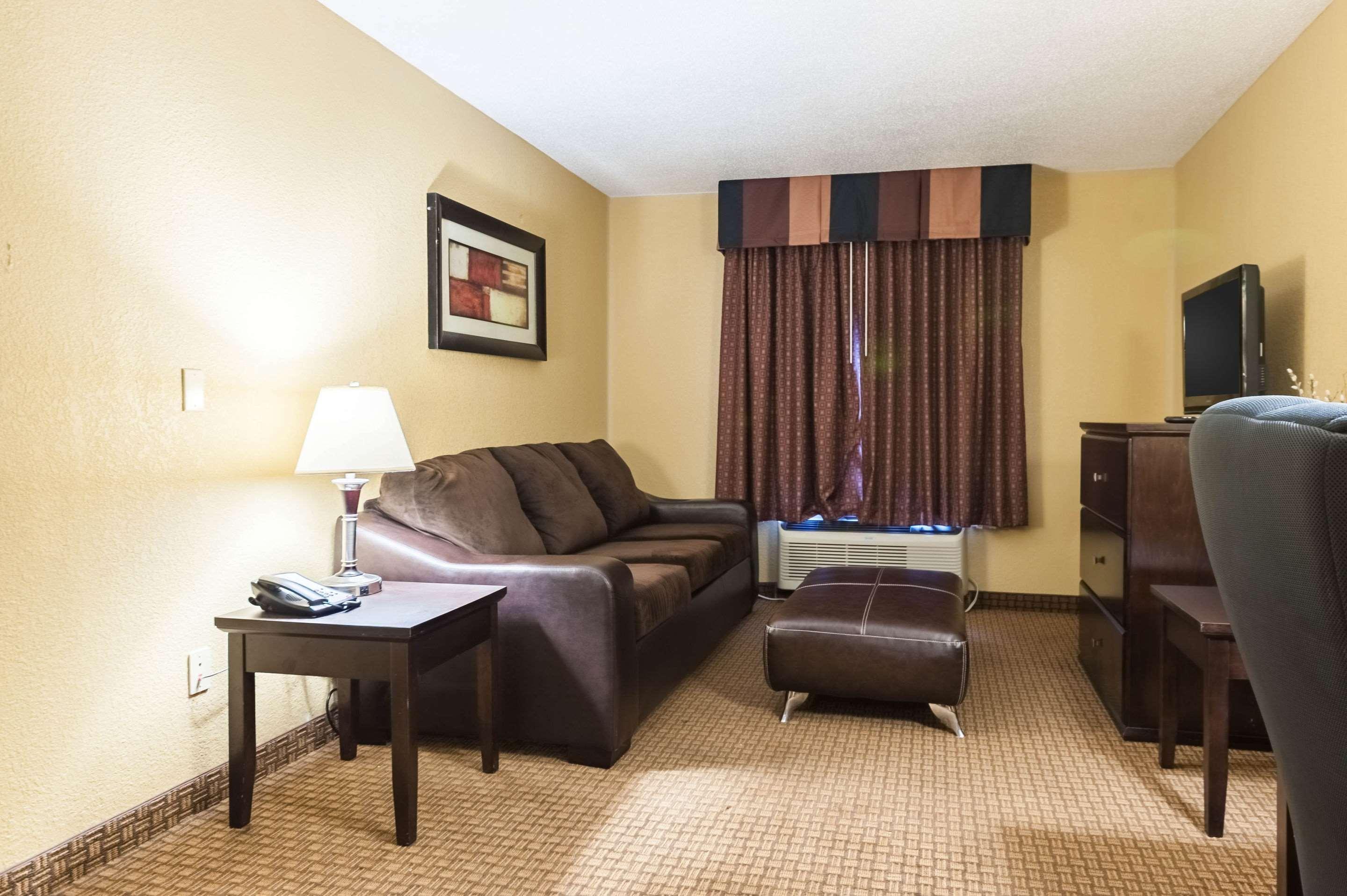 Quality Inn & Suites Lafayette Kültér fotó
