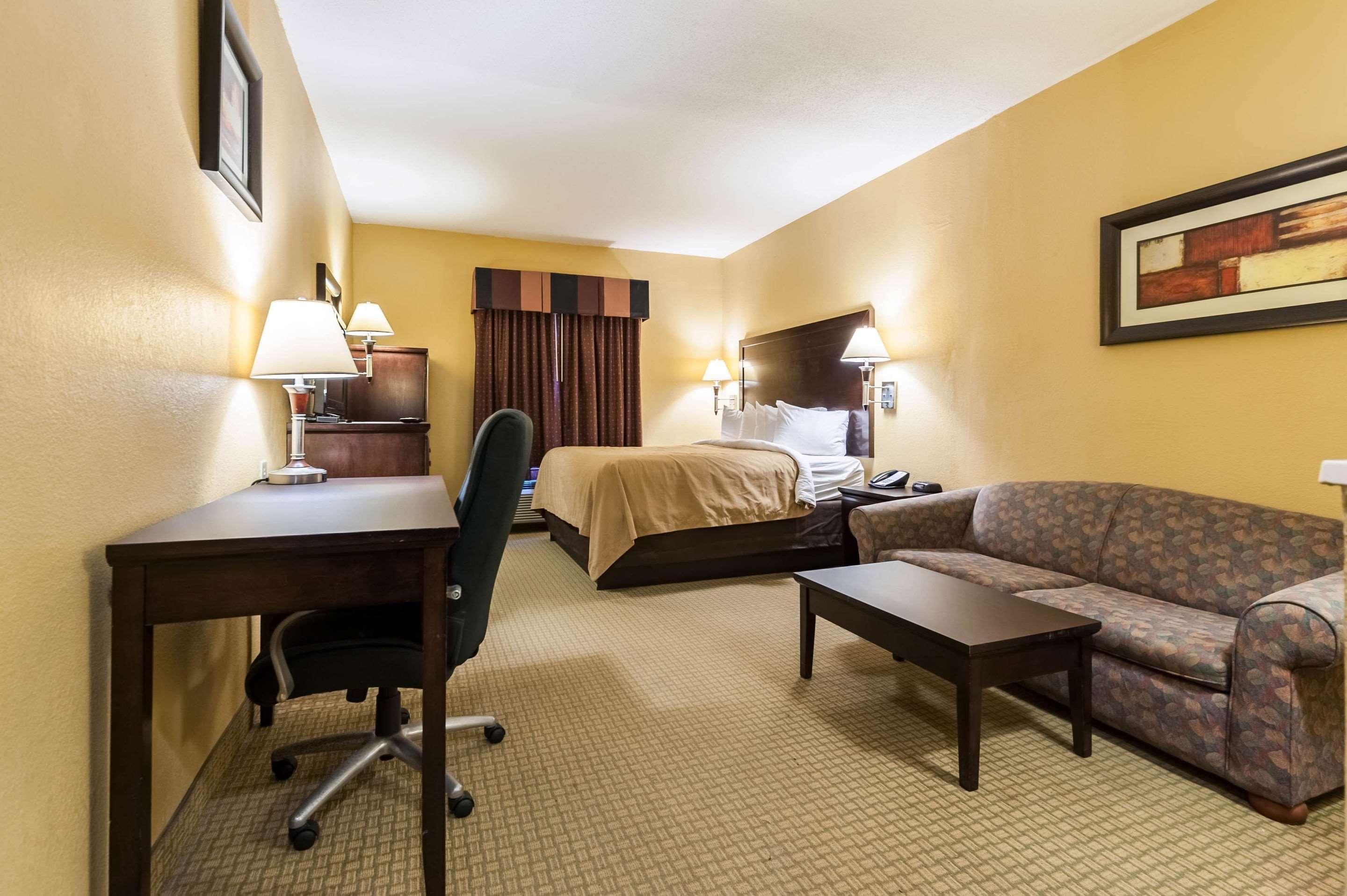 Quality Inn & Suites Lafayette Kültér fotó