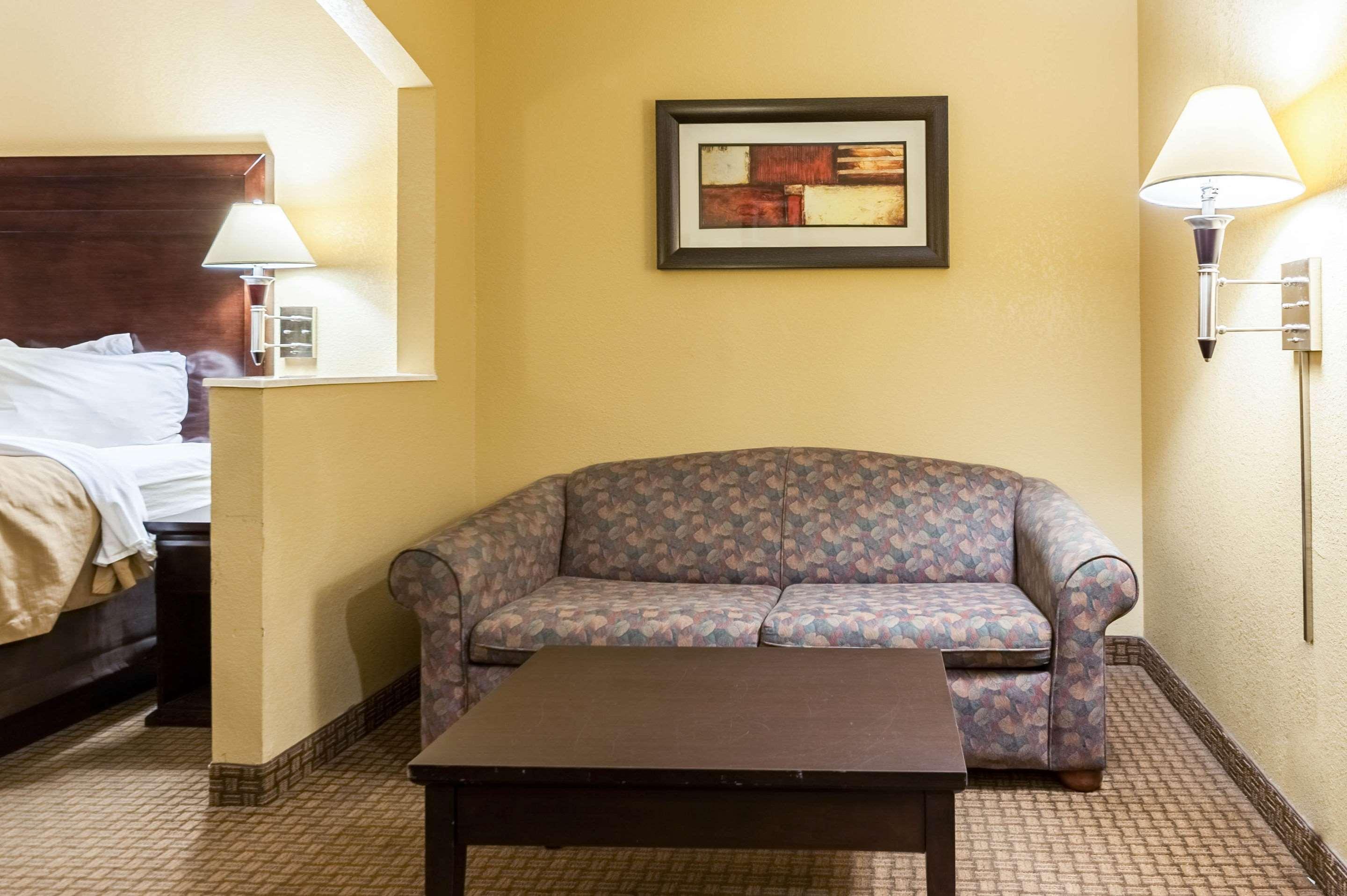 Quality Inn & Suites Lafayette Kültér fotó