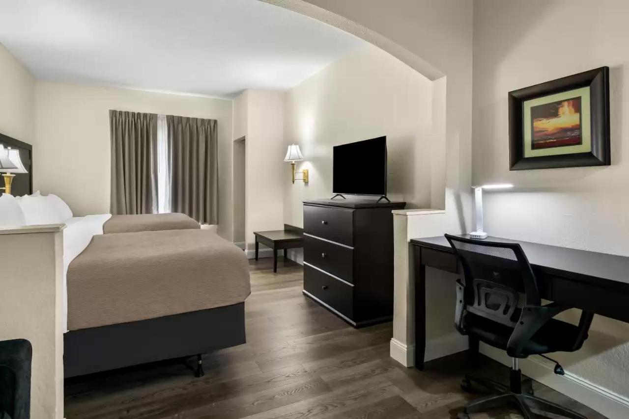 Quality Inn & Suites Lafayette Kültér fotó